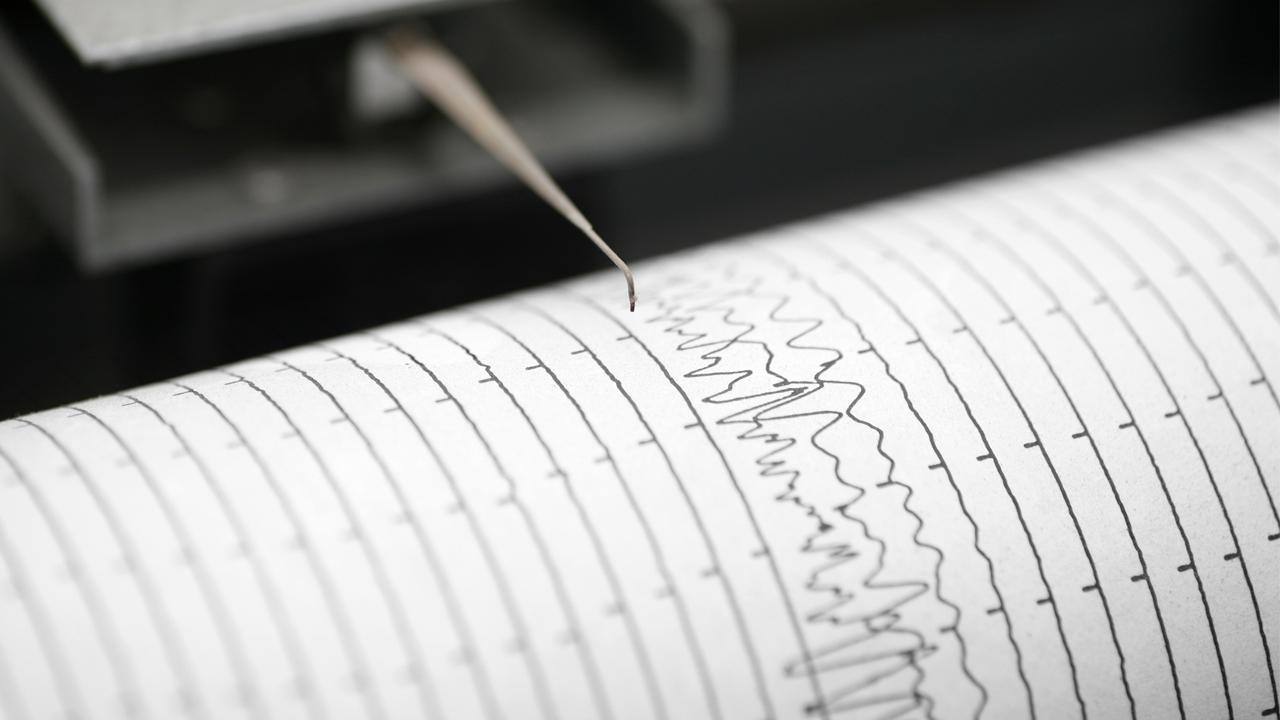 İran'da 5 büyüklüğünde deprem