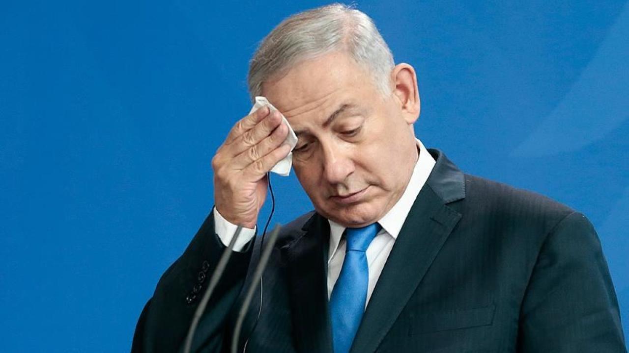 Katil Netanyahu'nun duruşması başlamasına saatler kala ertelendi