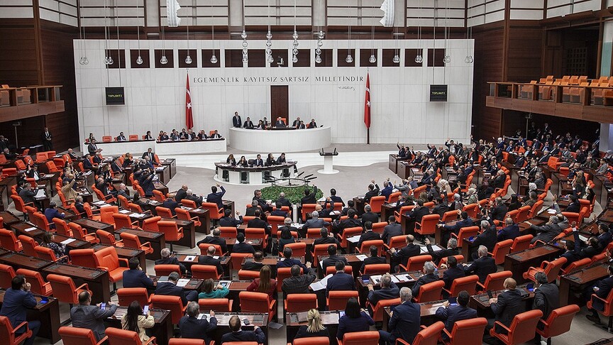 TBMM'de, fahiş site aidatlarına yönelik düzenlemeleri de içeren kanun teklifi görüşülecek